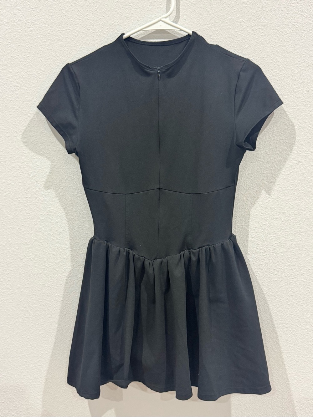 Women’s Black Short Sleeve Peplum Dress
